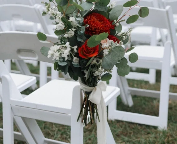 emily and jon wedding flower arrangement 17