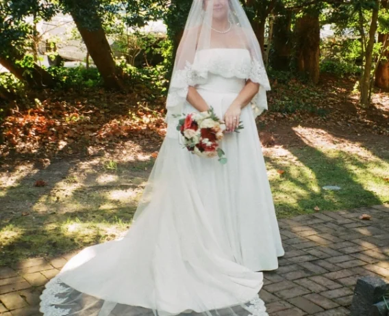 emily and jon wedding flower arrangement 9
